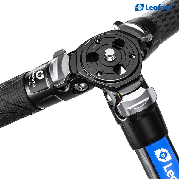 Leofoto Carbon tripod LSR-324C