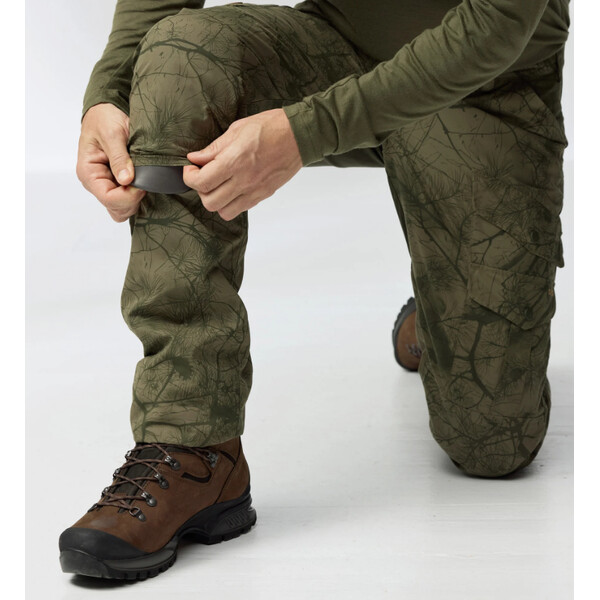 Fjällräven Barents Pro Hunting Trousers M, 626-662 Green Camo-Deep Forest, 56