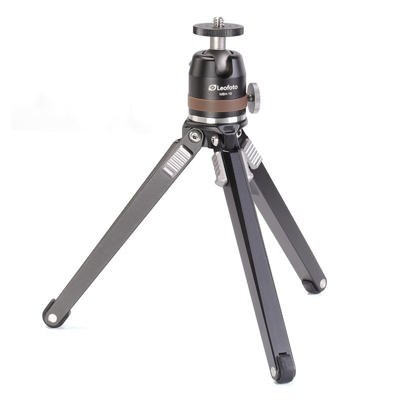 Leofoto Tabletop tripod MT-02+MBH-19