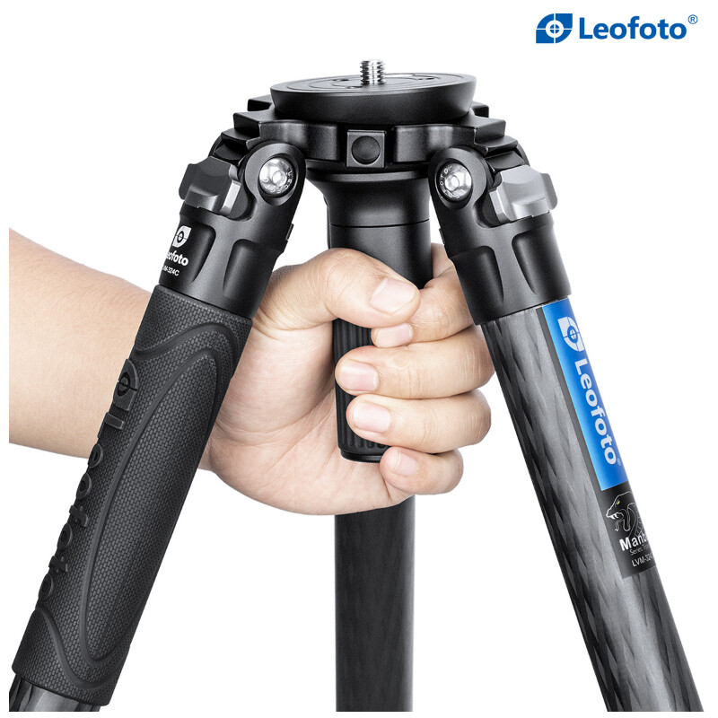 Leofoto Carbon tripod LVM-324C Manba with levelling device + Video tilt head BV-15