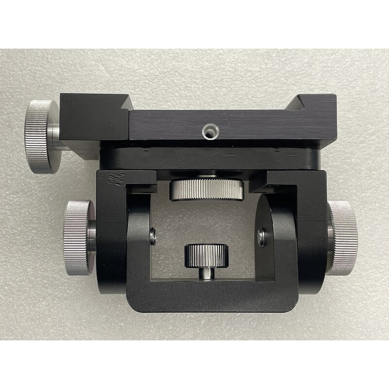 Losmandy Kamerahalterung DVCM-2 mit drei Achsen (Normale Gebrauchsspuren)